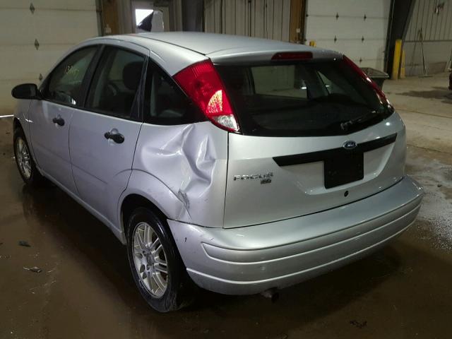 1FAHP37N37W156127 - 2007 FORD FOCUS ZX5 SILVER photo 3