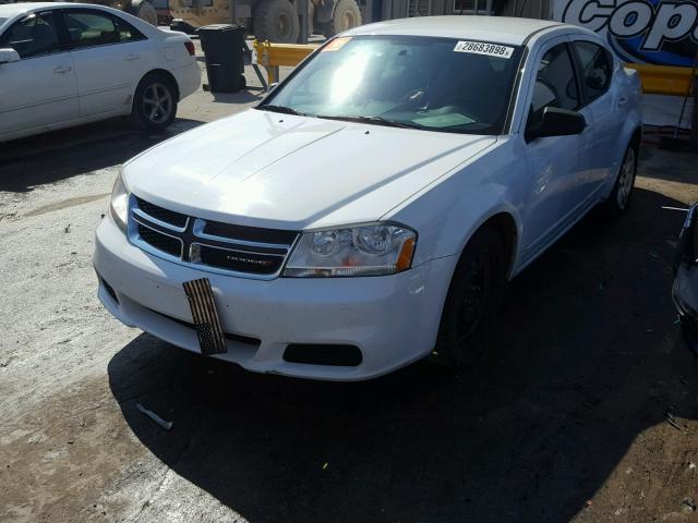 1C3CDZAB4CN323582 - 2012 DODGE AVENGER SE WHITE photo 2