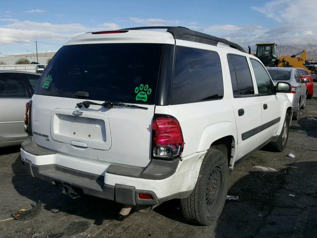 1GNET16SX56149930 - 2005 CHEVROLET TRAILBLAZE WHITE photo 4