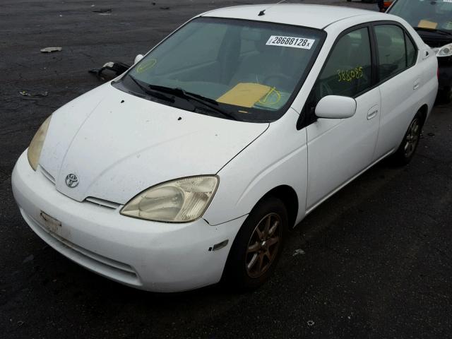 JT2BK12UX20039506 - 2002 TOYOTA PRIUS WHITE photo 2