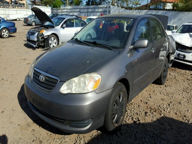 2T1BR32E85C408963 - 2005 TOYOTA COROLLA GRAY photo 2