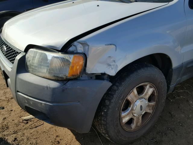 1FMYU92174KA14288 - 2004 FORD ESCAPE XLS SILVER photo 9