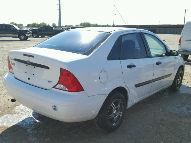 1FAFP33P91W229331 - 2001 FORD FOCUS LX WHITE photo 4