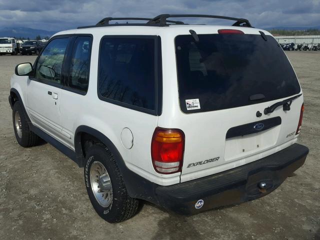 1FMYU60E1YUA97764 - 2000 FORD EXPLORER S WHITE photo 3