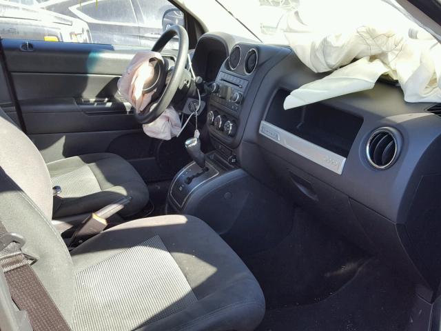 1C4NJCBA7GD569022 - 2016 JEEP COMPASS SP RED photo 5