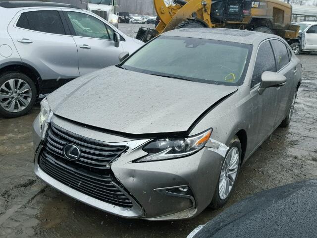 58ABK1GG2HU058096 - 2017 LEXUS ES 350 GRAY photo 2