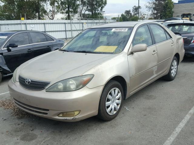 4T1BE32K04U356646 - 2004 TOYOTA CAMRY LE GOLD photo 2