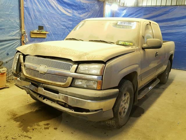 2GCEK19TX41210988 - 2004 CHEVROLET SILVERADO GOLD photo 2