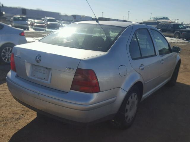 3VWSE29M5YM037675 - 2000 VOLKSWAGEN JETTA GLS SILVER photo 4