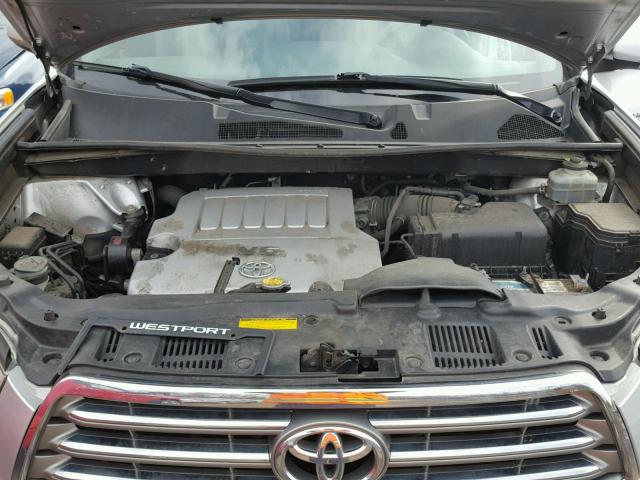 JTEES42A482105133 - 2008 TOYOTA HIGHLANDER SILVER photo 7