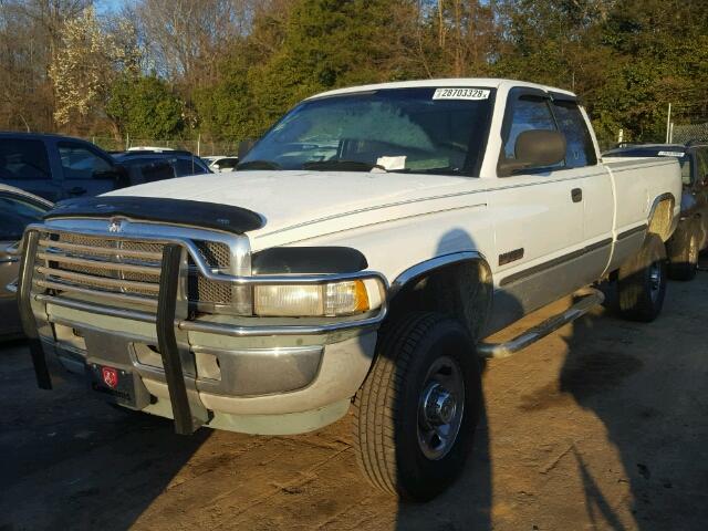 3B7KF22D9WG103814 - 1998 DODGE RAM 2500 WHITE photo 2