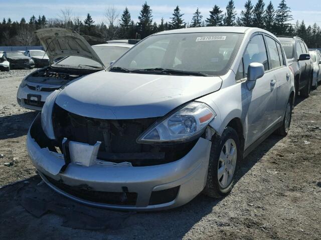 3N1BC13E27L380908 - 2007 NISSAN VERSA S SILVER photo 2