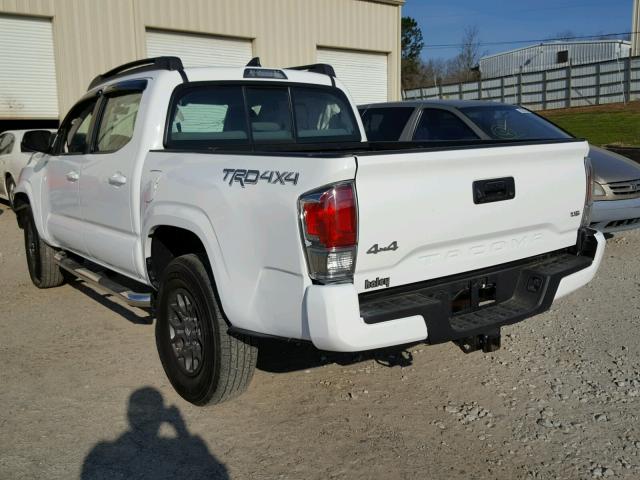 5TFCZ5AN3GX033389 - 2016 TOYOTA TACOMA DOU WHITE photo 3