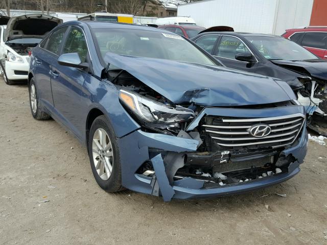 5NPE24AF9FH100670 - 2015 HYUNDAI SONATA SE BLUE photo 1