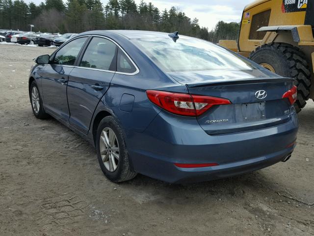 5NPE24AF9FH100670 - 2015 HYUNDAI SONATA SE BLUE photo 3