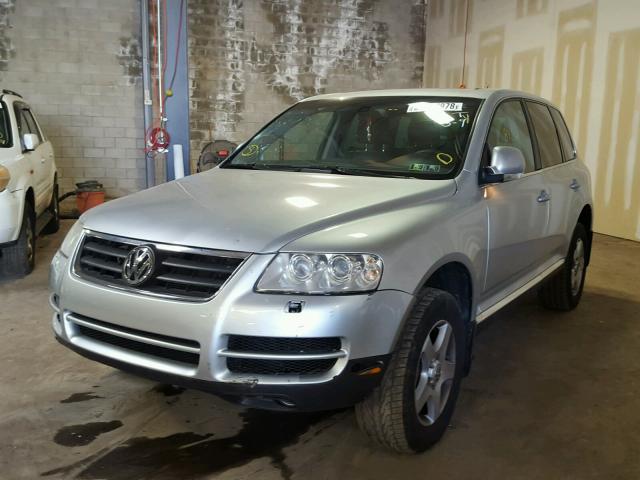 WVGZG77L56D008295 - 2006 VOLKSWAGEN TOUAREG 3. SILVER photo 2