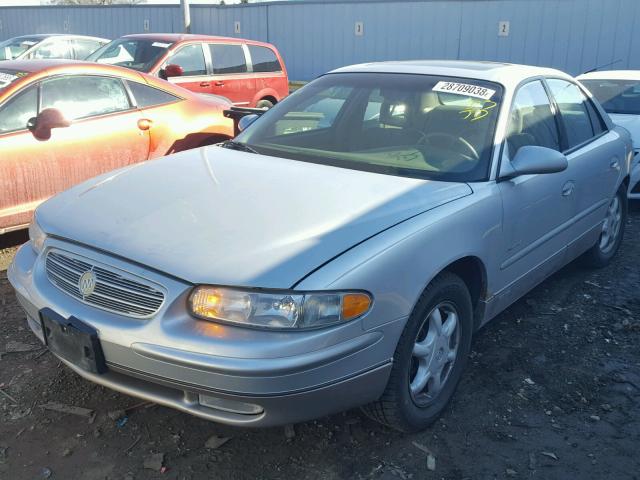 2G4WB55K111141723 - 2001 BUICK REGAL LS 银色 照片 2