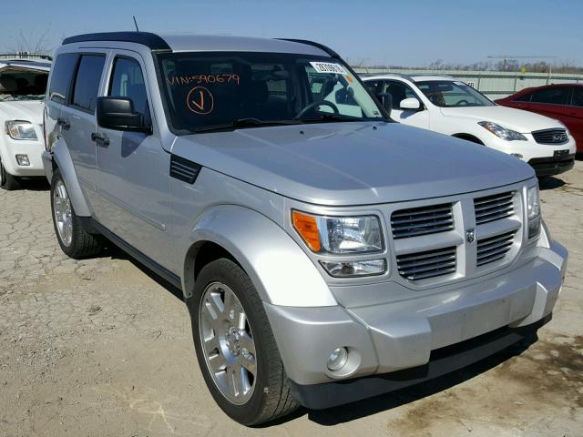 1D4PU4GK1BW590679 - 2011 DODGE NITRO HEAT SILVER photo 1