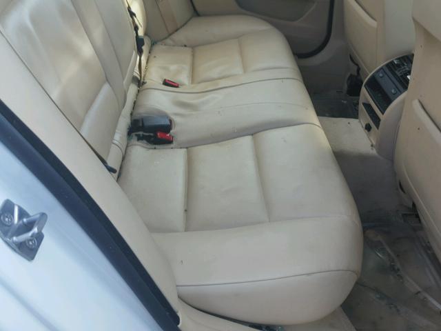 WBAXH5C58CDW06538 - 2012 BMW 528 XI WHITE photo 6