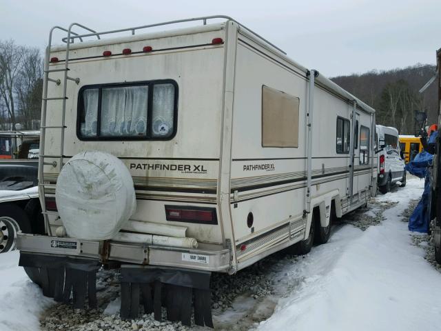 1TJA04728H6000952 - 1987 PATH MOTORHOME WHITE photo 4