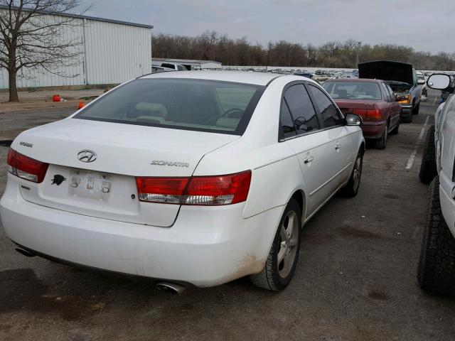 5NPEU46FX7H223561 - 2007 HYUNDAI SONATA SE WHITE photo 4