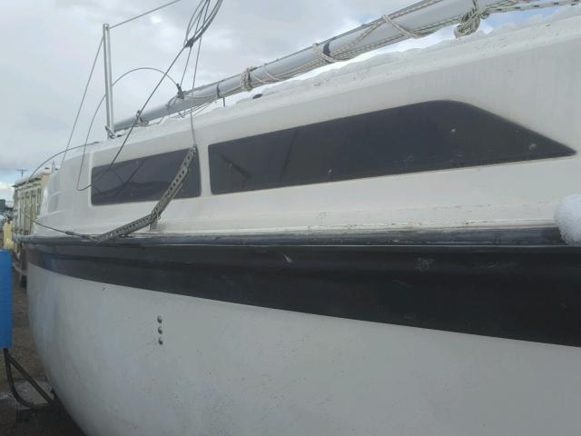 116BF16A8NC004494 - 1992 MAGN BOAT WHITE photo 9