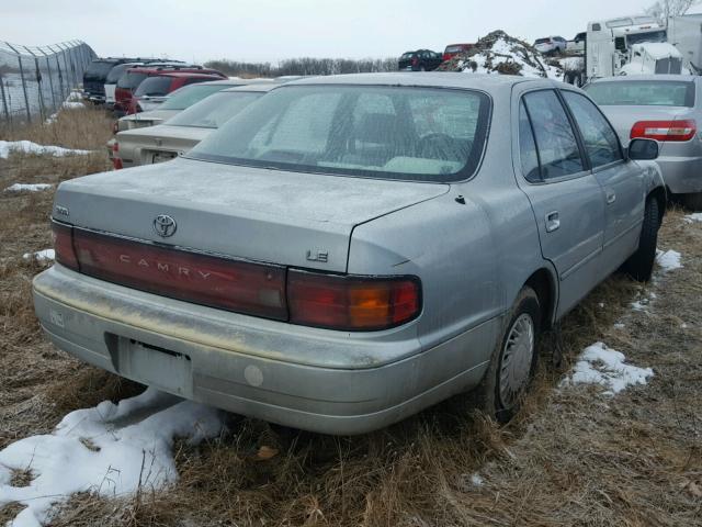 JT2SK12E4R0221396 - 1994 TOYOTA CAMRY LE GRAY photo 4