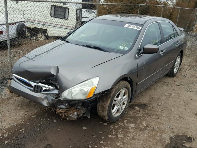 1HGCM56716A090976 - 2006 HONDA ACCORD EX GRAY photo 2