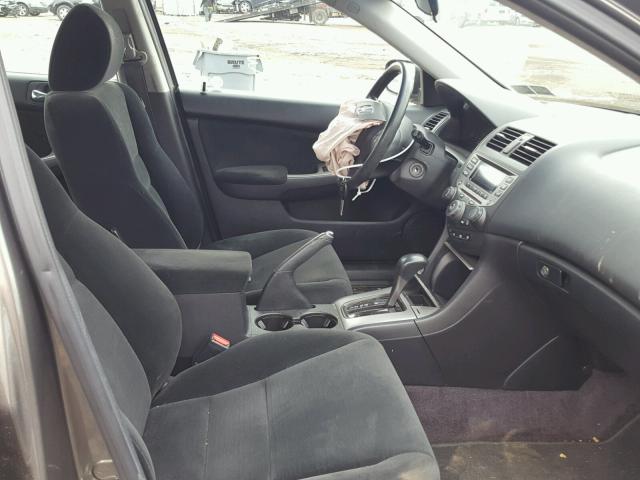 1HGCM56716A090976 - 2006 HONDA ACCORD EX GRAY photo 5