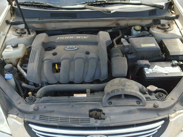 KNAGE123675141971 - 2007 KIA OPTIMA LX GOLD photo 7