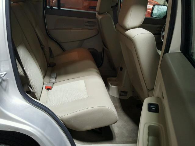 1J8GN28K88W224653 - 2008 JEEP LIBERTY SP SILVER photo 6