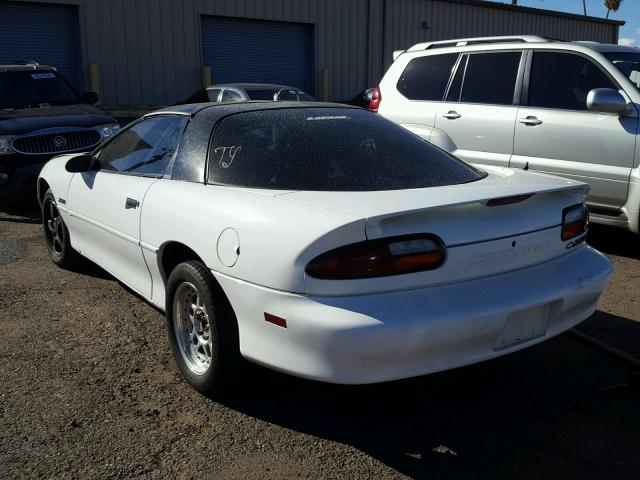 2G1FP22G0Y2177193 - 2000 CHEVROLET CAMARO Z28 WHITE photo 3