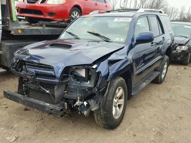 JTEBU14R958047656 - 2005 TOYOTA 4RUNNER SR BLUE photo 2