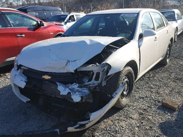 2G1WS583981255352 - 2008 CHEVROLET IMPALA POL WHITE photo 2