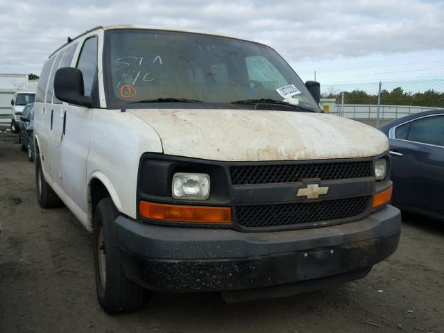 1GAZGPDG1A1177423 - 2010 CHEVROLET EXPRESS G2 WHITE photo 1