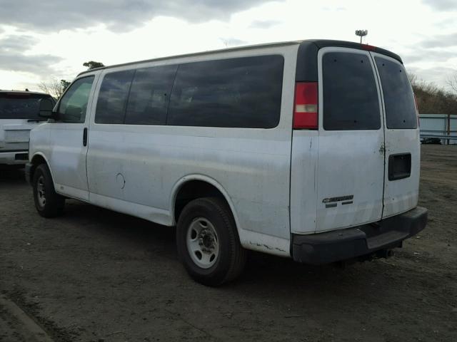 1GAZGPDG1A1177423 - 2010 CHEVROLET EXPRESS G2 WHITE photo 3