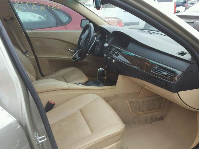 WBANF73516CG68949 - 2006 BMW 530 XI TAN photo 5