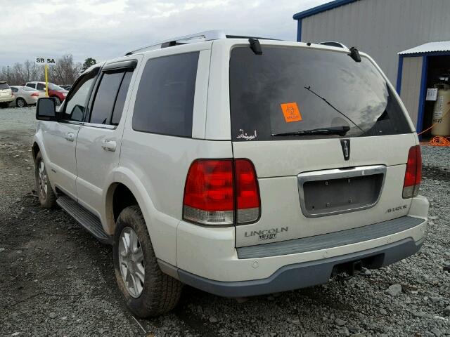 5LMEU88H33ZJ15672 - 2003 LINCOLN AVIATOR 白色 照片 3