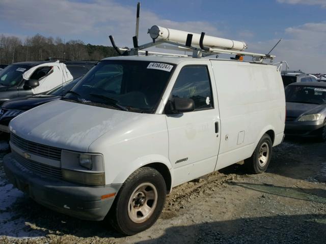 1GCDM19WX1B116234 - 2001 CHEVROLET ASTRO WHITE photo 2