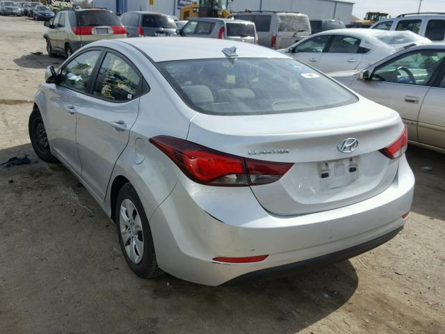 5NPDH4AE5GH736294 - 2016 HYUNDAI ELANTRA SE SILVER photo 3