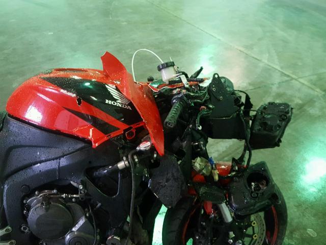 JH2PC40188M100283 - 2008 HONDA CBR600 RR RED photo 5