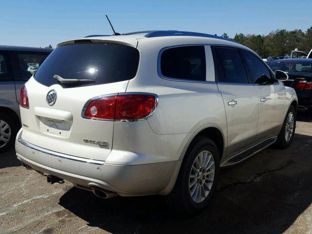 5GAKRBEDXBJ413032 - 2011 BUICK ENCLAVE CX WHITE photo 4