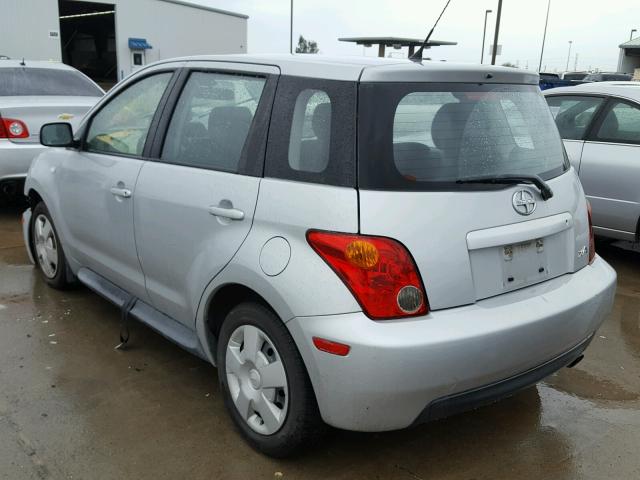 JTKKT624540045498 - 2004 TOYOTA SCION XA SILVER photo 3