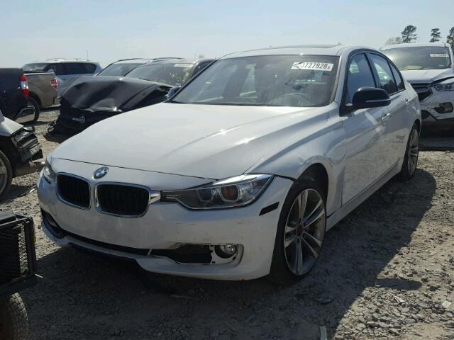 WBA3A9G53DNP37442 - 2013 BMW 335 I WHITE photo 2