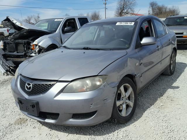 JM1BK12F151264226 - 2005 MAZDA 3 I GRAY photo 2