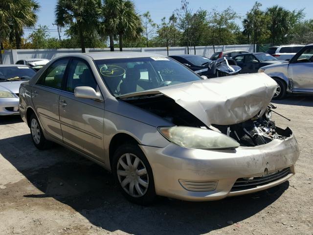 4T1BE32K35U044970 - 2005 TOYOTA CAMRY LE GOLD photo 1