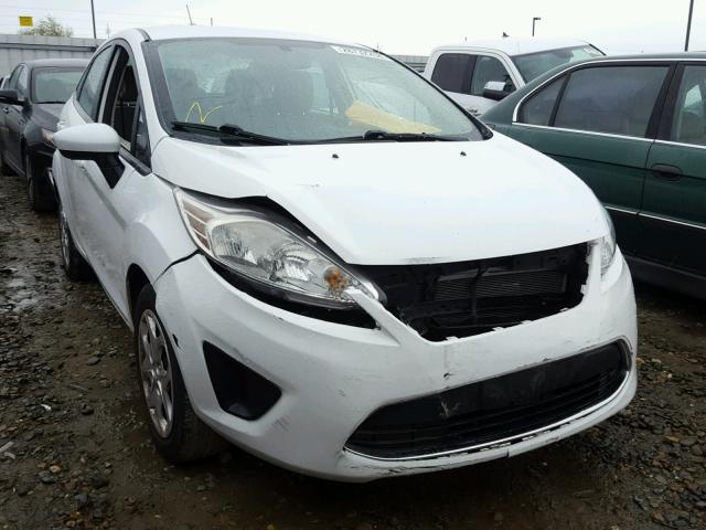 3FADP4BJ9CM185523 - 2012 FORD FIESTA SE WHITE photo 1