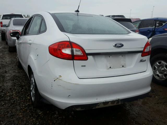 3FADP4BJ9CM185523 - 2012 FORD FIESTA SE WHITE photo 3