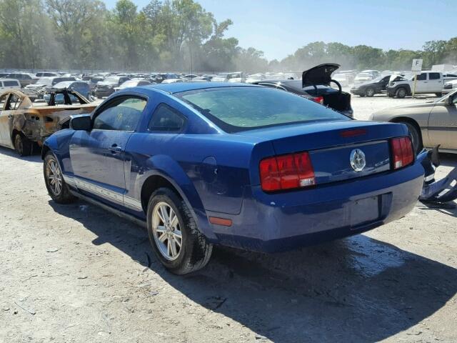 1ZVFT80N875289358 - 2007 FORD MUSTANG BLUE photo 3