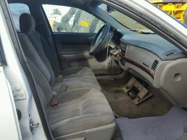 2G1WF52E359285555 - 2005 CHEVROLET IMPALA WHITE photo 5